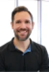 Foto unseres Teamleiters in der Dokumentation und Qualitätssicherung Marc Mendel